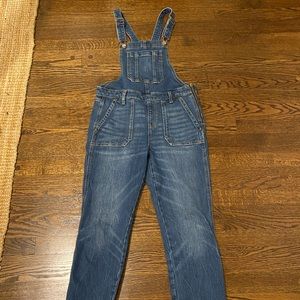 Old Navy Size 6 Overalls